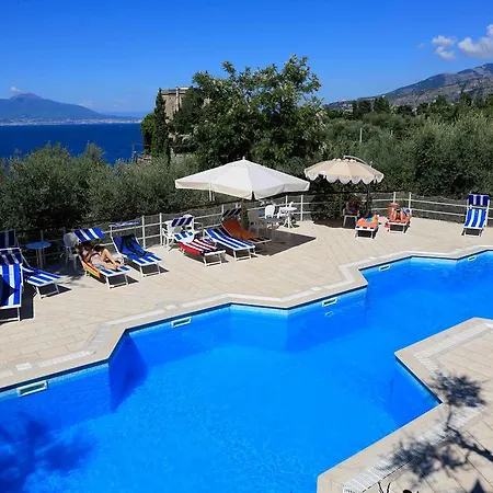 Nube D'argento Campsite Sorrento